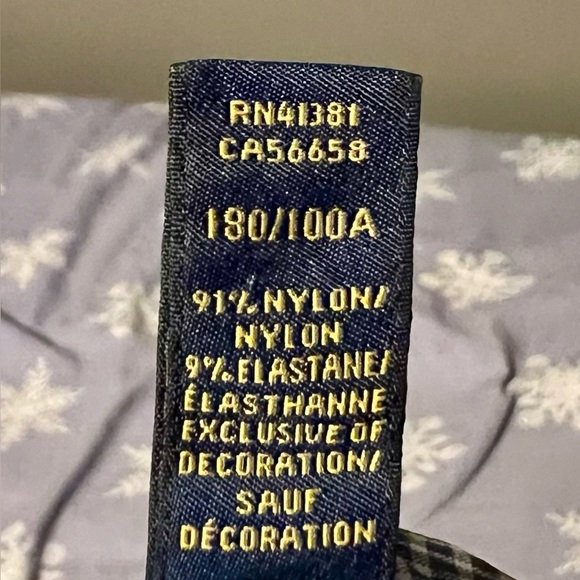 Polo Performance Button Down Long Sleeve shirt - Picture 3 of 3